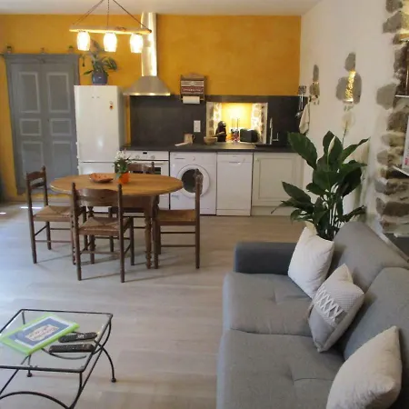 Chez Marco & Cappellina Feriehus *